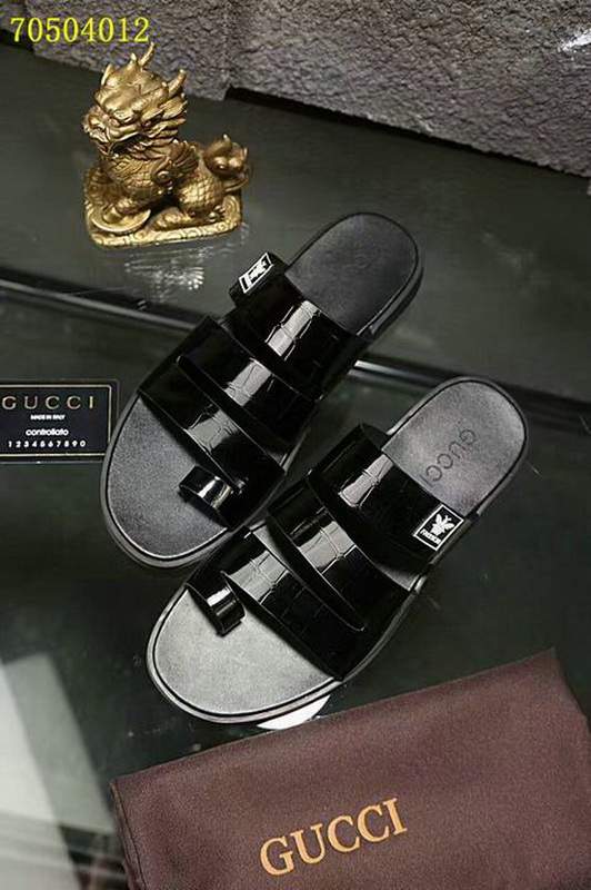 Gucci Men Slippers_037